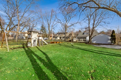 Tiny photo for 252 Middaugh Road, Clarendon Hills, IL 60514 (MLS # 12671249)