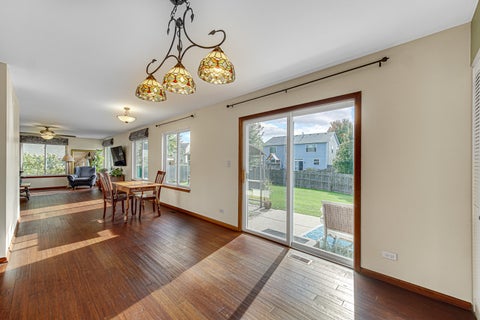 Tiny photo for 15 Berkshire Court, South Elgin, IL 60177 (MLS # 12773334)