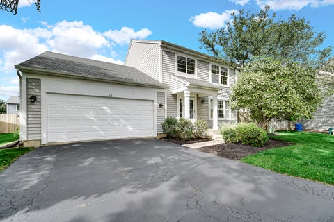 Photo of 15 Berkshire Court, South Elgin, IL 60177 (MLS # 12773334)