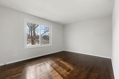 Tiny photo for 1971 Loomes Avenue, Downers Grove, IL 60516 (MLS # 12568059)