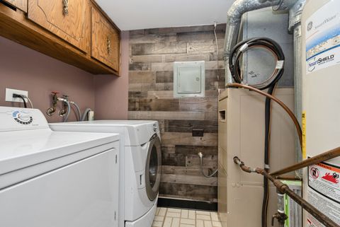 Tiny photo for 10355 Menard Avenue #216, Oak Lawn, IL 60453 (MLS # 12528841)