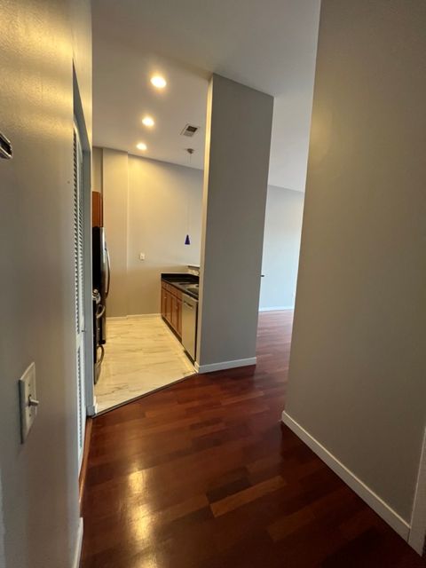 Tiny photo for 3920 N Sheridan Road #508, Chicago, IL 60613 (MLS # 12484605)