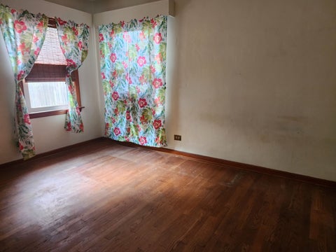 Tiny photo for 314 S Orchard Avenue, Waukegan, IL 60085 (MLS # 12687866)