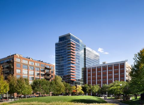 205 S Peoria Street Chicago IL 60607