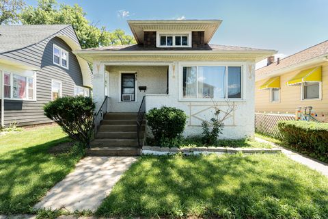 Photo of 435 22nd Avenue, Bellwood, IL 60104 (MLS # 12682741)