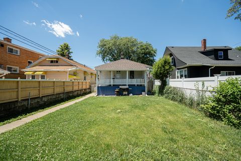 Tiny photo for 435 22nd Avenue, Bellwood, IL 60104 (MLS # 12682741)