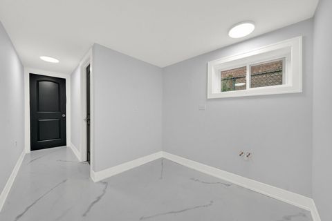 Tiny photo for 6629 S Hamilton Avenue, Chicago, IL 60636 (MLS # 12488039)