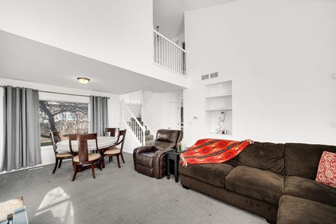 Tiny photo for 7 Dogwood Court, Lake In The Hills, IL 60156 (MLS # 12553455)