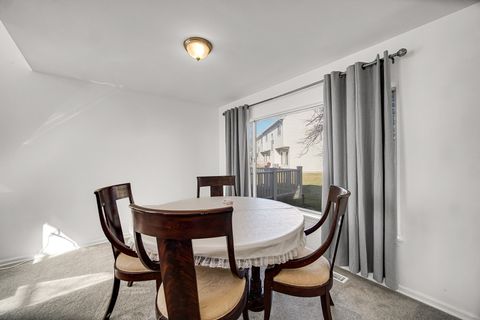 Tiny photo for 7 Dogwood Court, Lake In The Hills, IL 60156 (MLS # 12553455)