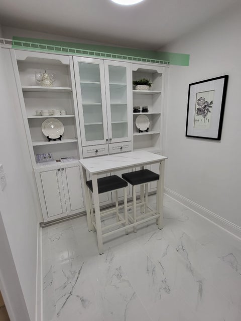 Tiny photo for 1301 N Western Avenue #231, Lake Forest, IL 60045 (MLS # 12740405)