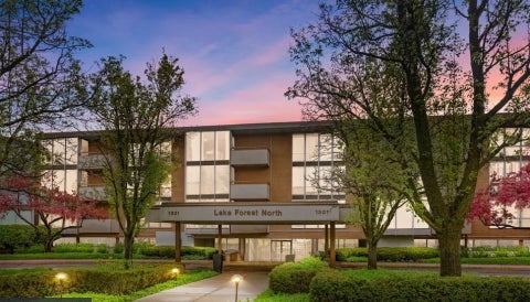 Photo of 1301 N Western Avenue #231, Lake Forest, IL 60045 (MLS # 12740405)