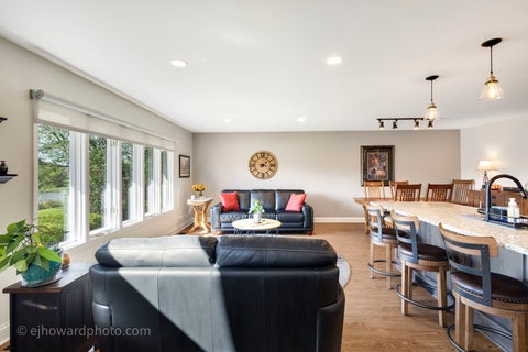 Tiny photo for 18249 Oregon Lane, Orland Park, IL 60467 (MLS # 12764483)
