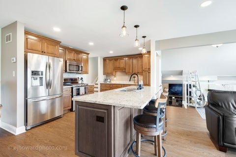 Tiny photo for 18249 Oregon Lane, Orland Park, IL 60467 (MLS # 12764483)
