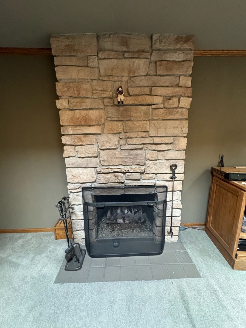 1802 Walnut Circle