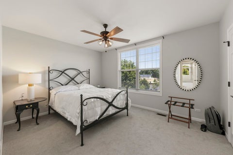 Tiny photo for 231 N West Street #0, Wheaton, IL 60187 (MLS # 12759329)