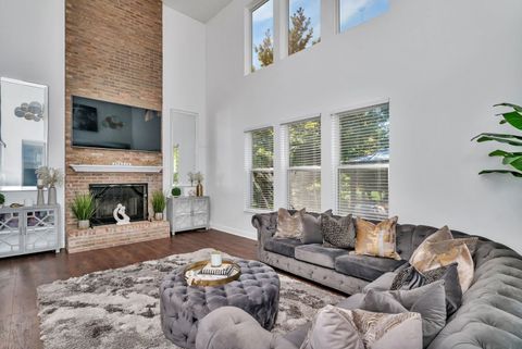 Tiny photo for 2772 Berman Road, North Aurora, IL 60542 (MLS # 12504525)