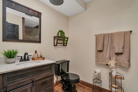 Tiny photo for 2772 Berman Road, North Aurora, IL 60542 (MLS # 12504525)