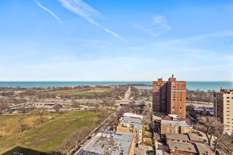 Tiny photo for 4343 N CLARENDON Avenue #2010, Chicago, IL 60613 (MLS # 12612759)