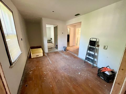 Tiny photo for 1520 Washington Street, Evanston, IL 60202 (MLS # 12560128)