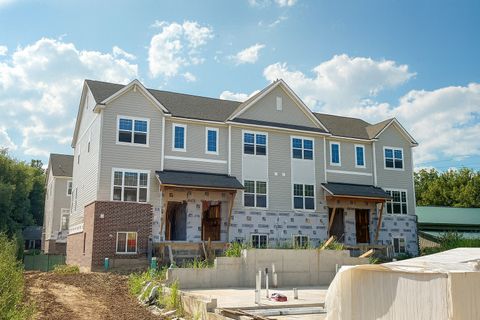 Photo of 186 N East River Road, Des Plaines, IL 60016 (MLS # 12005703)