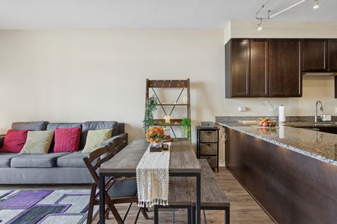 Tiny photo for 1134 W Granville Avenue #602, Chicago, IL 60660 (MLS # 12499287)