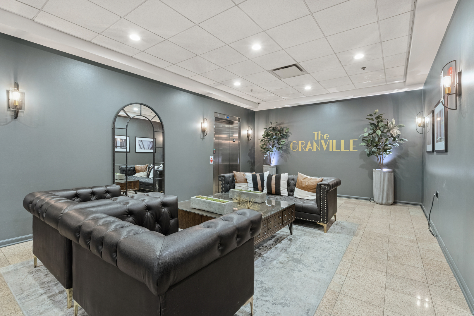 1134 W Granville Avenue 602