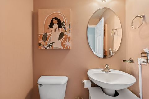 Tiny photo for 1134 W Granville Avenue #602, Chicago, IL 60660 (MLS # 12499287)