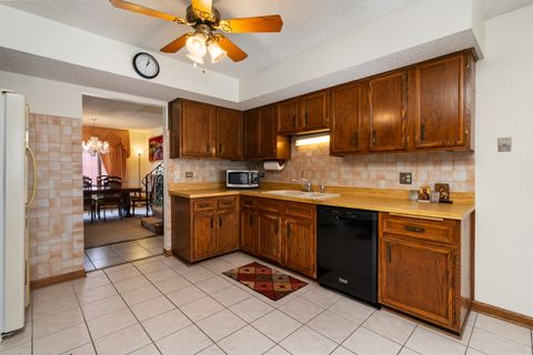 Tiny photo for 10415 S Knox Avenue S, Oak Lawn, IL 60453 (MLS # 12450753)