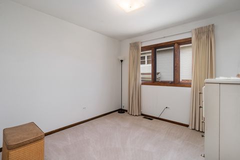 Tiny photo for 10415 S Knox Avenue S, Oak Lawn, IL 60453 (MLS # 12450753)