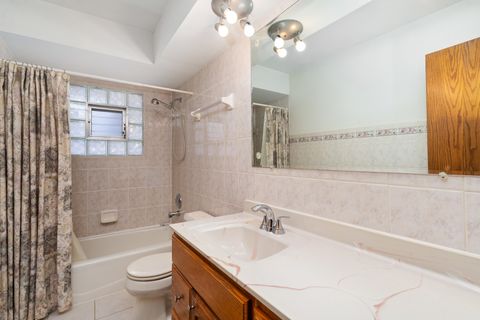 Tiny photo for 10415 S Knox Avenue S, Oak Lawn, IL 60453 (MLS # 12450753)