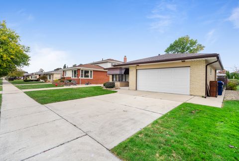 Tiny photo for 10415 S Knox Avenue S, Oak Lawn, IL 60453 (MLS # 12450753)