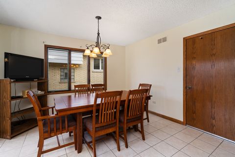 Tiny photo for 10415 S Knox Avenue S, Oak Lawn, IL 60453 (MLS # 12450753)
