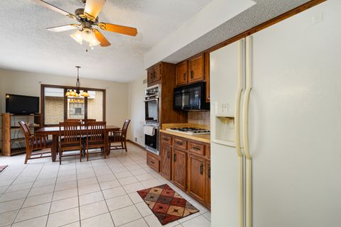 Tiny photo for 10415 S Knox Avenue S, Oak Lawn, IL 60453 (MLS # 12450753)