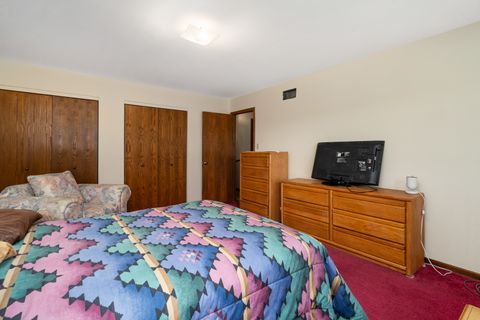Tiny photo for 10415 S Knox Avenue S, Oak Lawn, IL 60453 (MLS # 12450753)