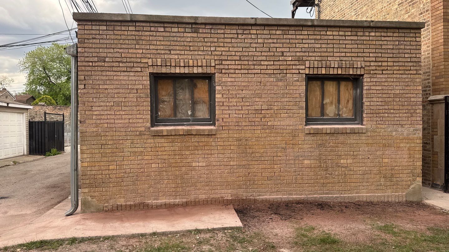 2453 W 56th Street 1N