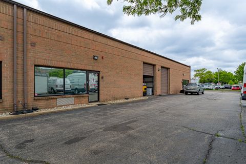 1014 Bonaventure Drive Elk Grove Village IL 60007
