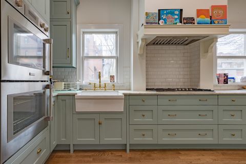 Tiny photo for 1220 E 57th Street, Chicago, IL 60637 (MLS # 12621230)