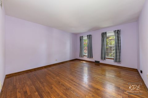 Tiny photo for 705 Timber Trail Drive, Naperville, IL 60565 (MLS # 12617703)