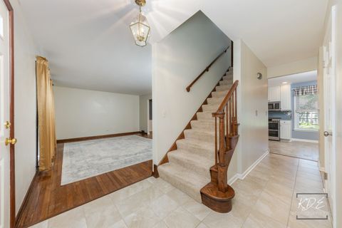 Tiny photo for 705 Timber Trail Drive, Naperville, IL 60565 (MLS # 12617703)