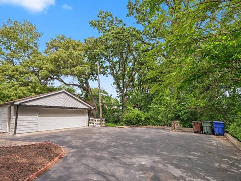 Tiny photo for 1650 Cedar Road, Homewood, IL 60430 (MLS # 12662842)