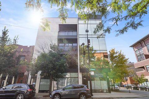 Photo of 2138 N Damen Avenue #2, Chicago, IL 60647 (MLS # 12467512)