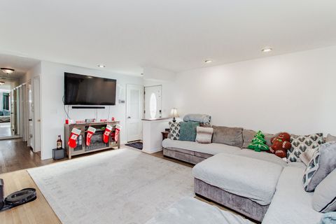 Tiny photo for Chicago, IL 60646 (MLS # 12527515)