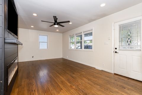 Tiny photo for 1005 Plaza Drive, Joliet, IL 60435 (MLS # 12461410)