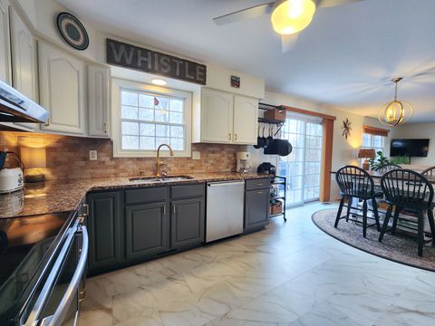 Tiny photo for 224 Cashen Drive, Makanda, IL 62958 (MLS # 12568723)