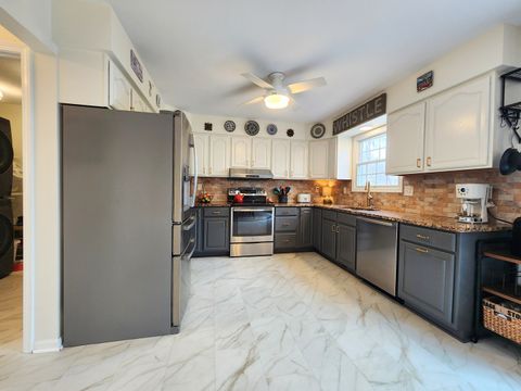 Tiny photo for 224 Cashen Drive, Makanda, IL 62958 (MLS # 12568723)