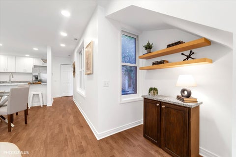Tiny photo for 2415 N Janssen Avenue #B, Chicago, IL 60614 (MLS # 12679784)
