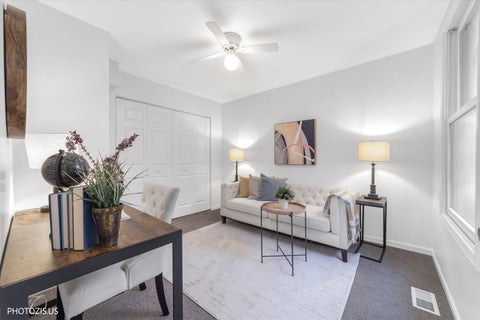 Tiny photo for 2415 N Janssen Avenue #B, Chicago, IL 60614 (MLS # 12679784)