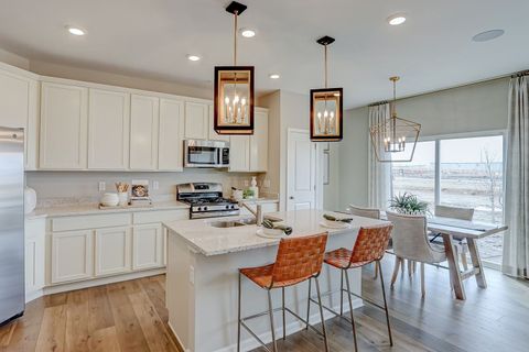 Tiny photo for 424 Collingwood Road, South Elgin, IL 60177 (MLS # 12453622)