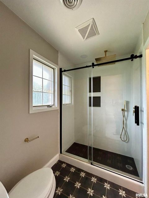 Tiny photo for 317 S Lu Court, Carbondale, IL 62901 (MLS # EB458892)