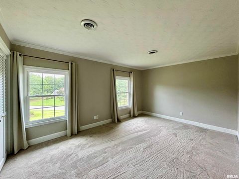 Tiny photo for 317 S Lu Court, Carbondale, IL 62901 (MLS # EB458892)